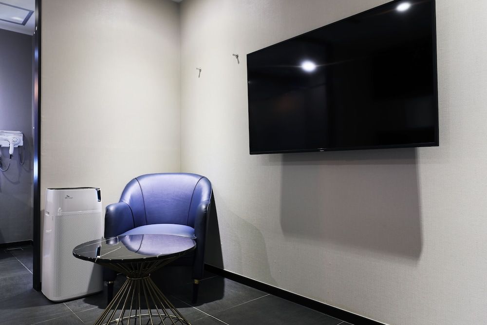 Hotel Aria Deluxe Double Room 8