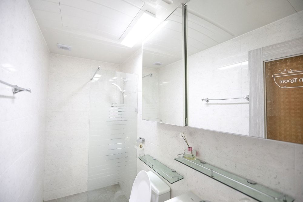 Lovely House Lovely House 8