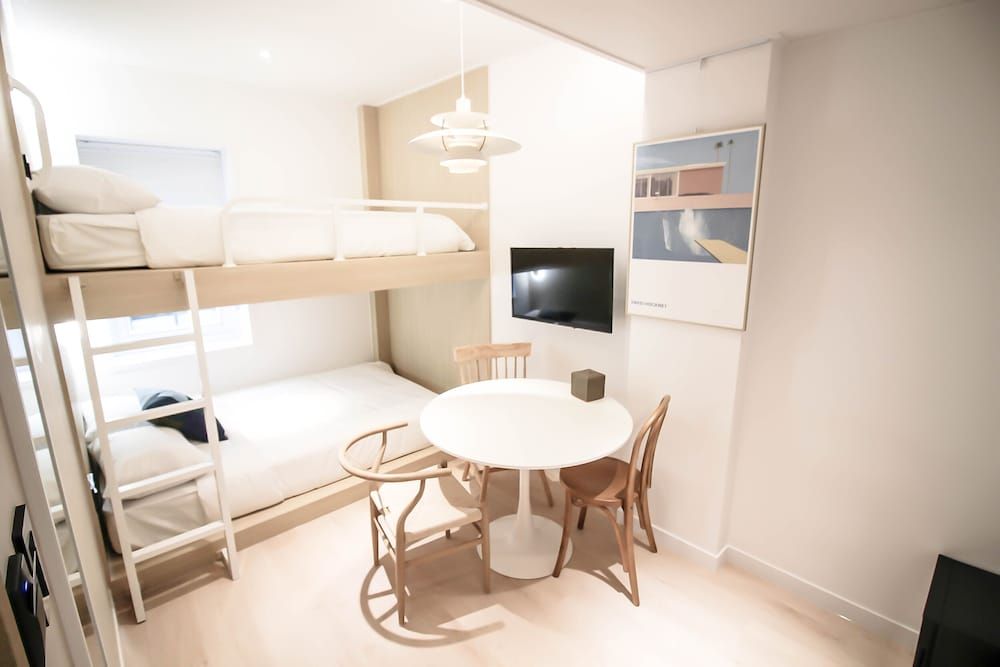 undefined Artravel Home 3