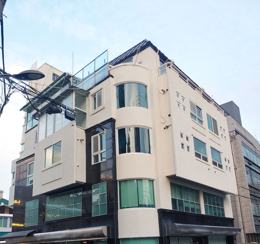 undefined Dolma Guesthouse Hongdae 6