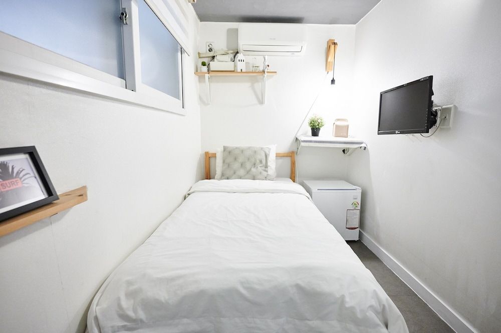 undefined Queen House Hongdae 7