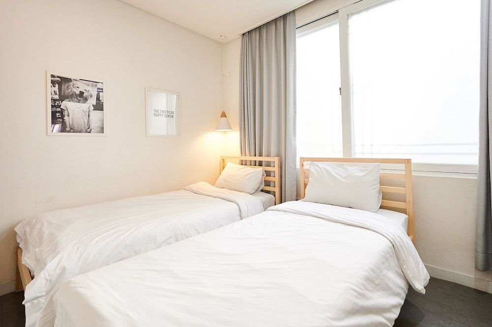 undefined Queen House Hongdae 9