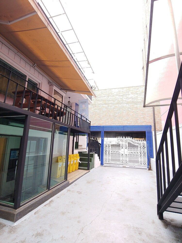 undefined Kaki - Hostel 3