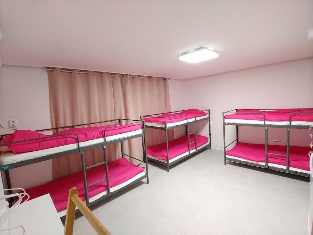 undefined Kaki - Hostel 5