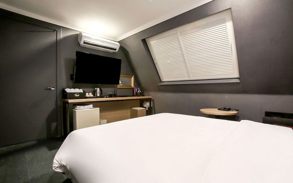 undefined Yeoksam Ben 3