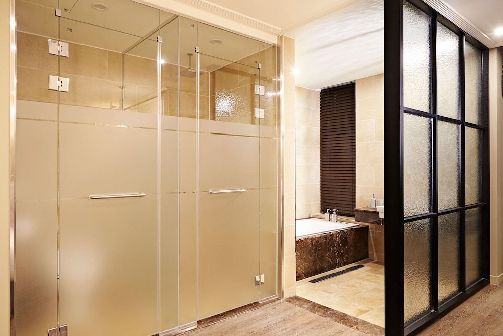 undefined Dongdaemun Boutique Nine 10