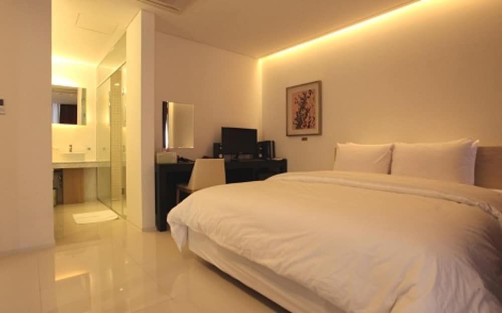 undefined Yuwon Hotel Nambu Terminal 2