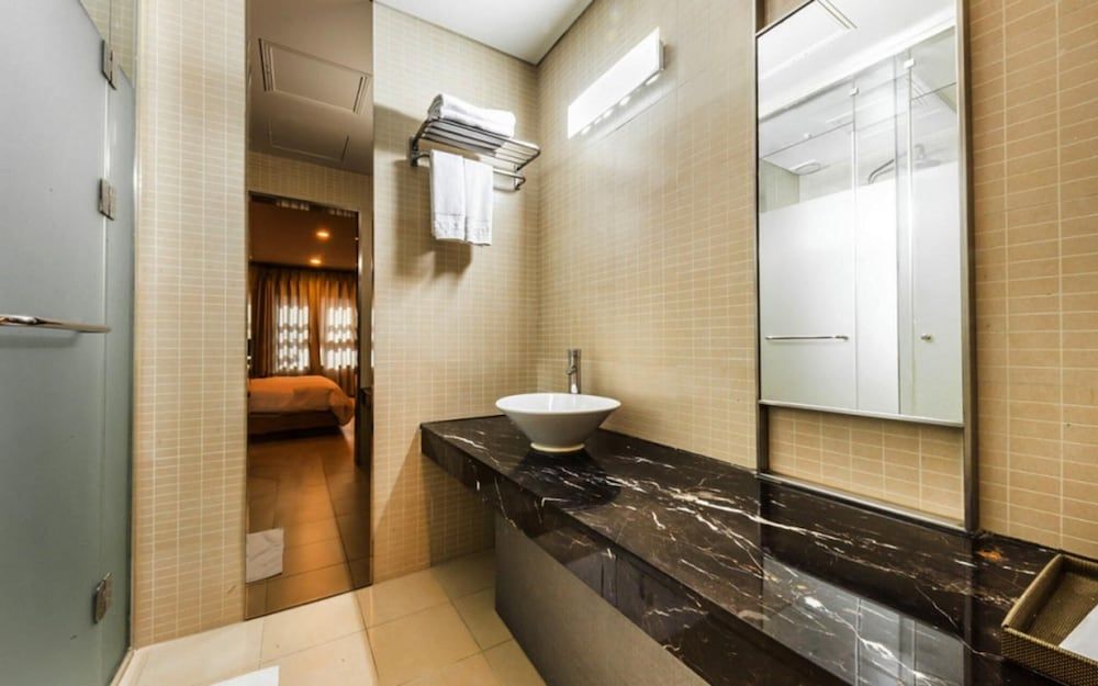 undefined Life Style F Hotel 3