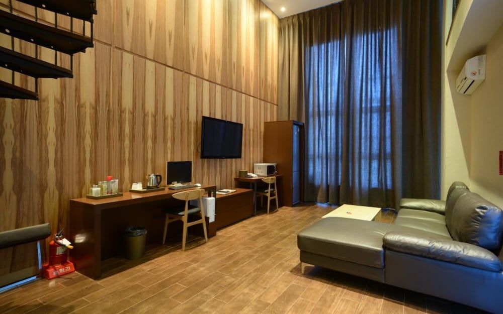 undefined Life Style F Hotel 10