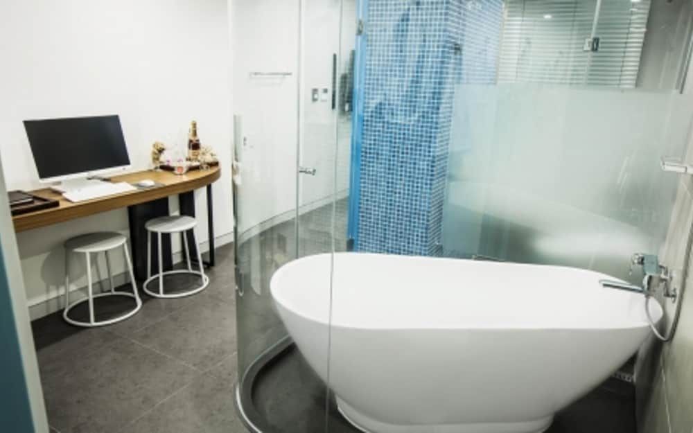 undefined Jerry's Planet Boutique Hotel Gangnam