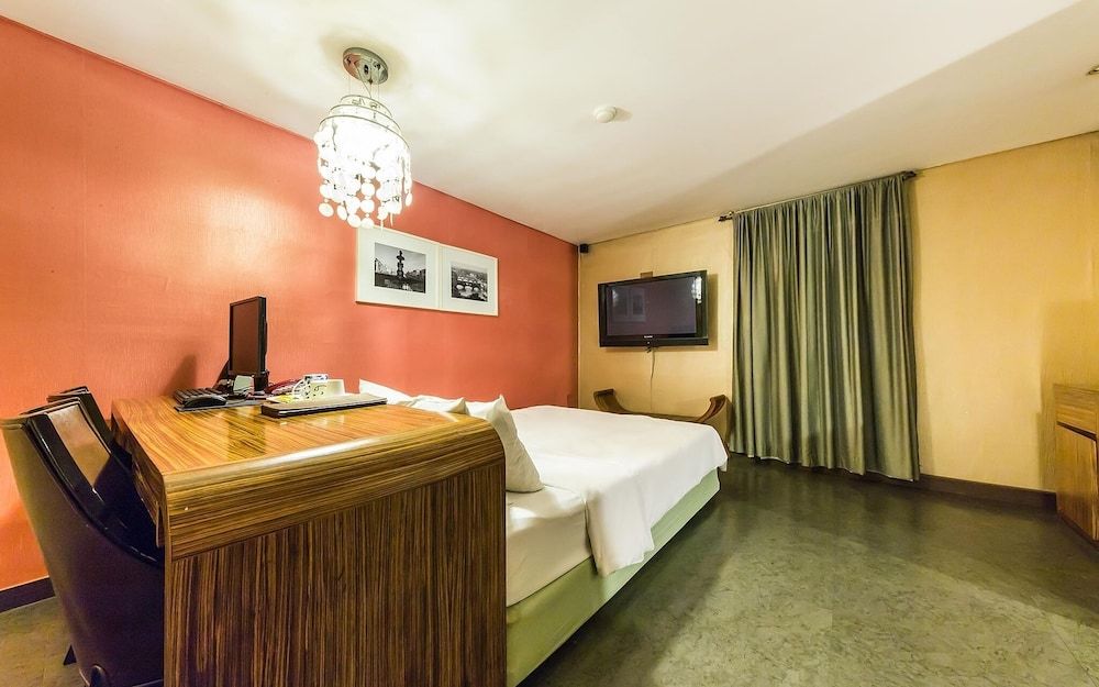 undefined Nokbeon Hotel Galley