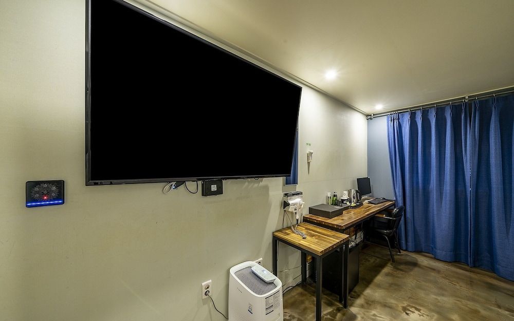 undefined Hwagok MS 6