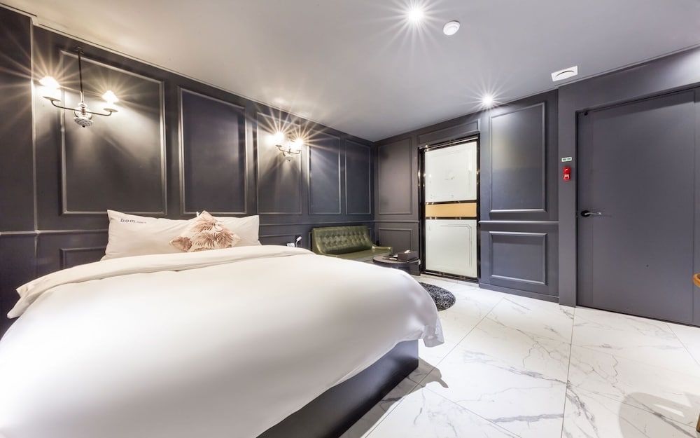 undefined Namguro Bom Branch no3 6