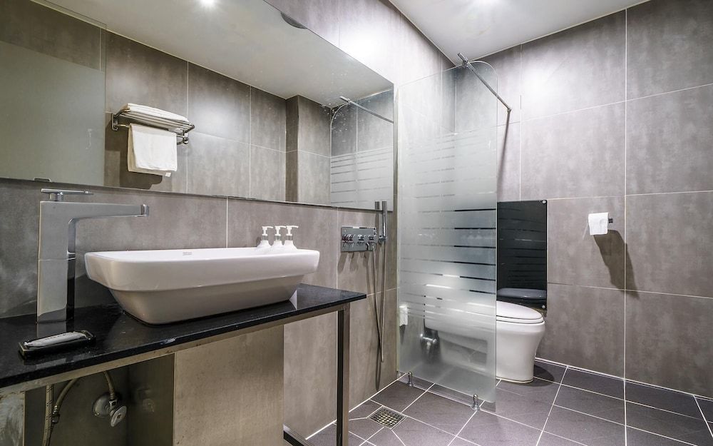 Sillim Sintra Room (Business Double Room (OTT)) 7