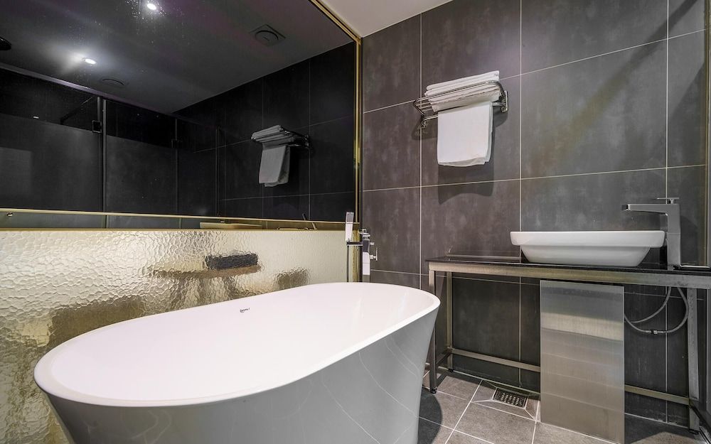 Sillim Sintra Room (Deluxe (OTT)) 5