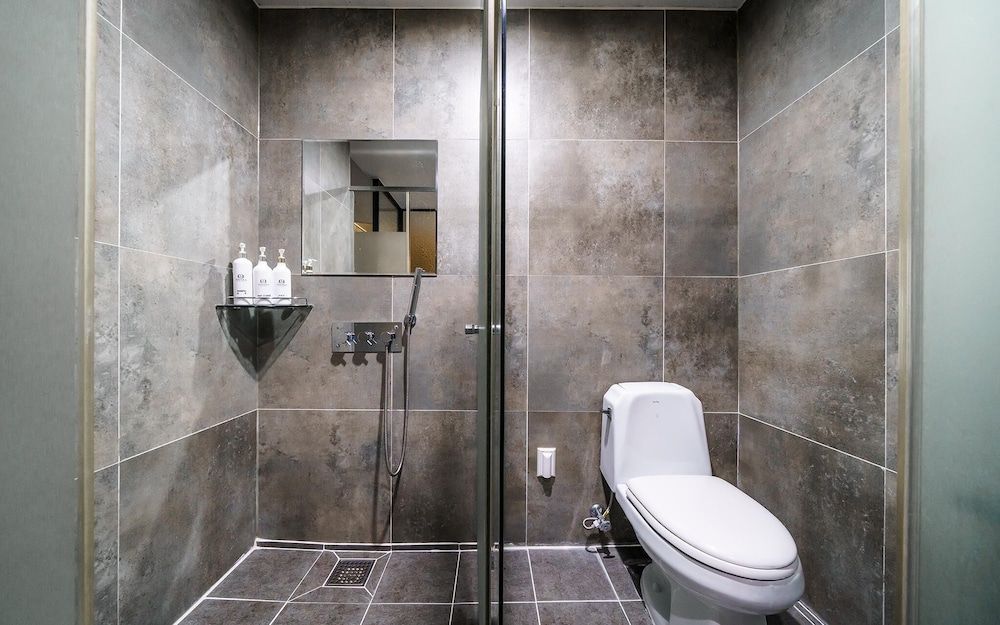 Sillim Sintra Room (Business Twin Room (OTT)) 7