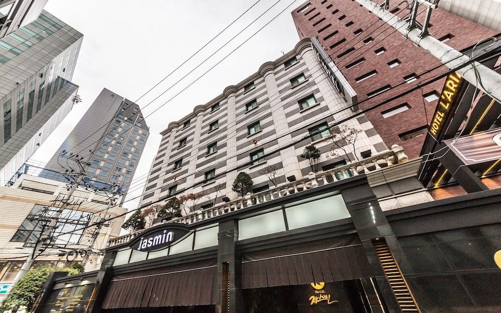 undefined Seocho Jasmin