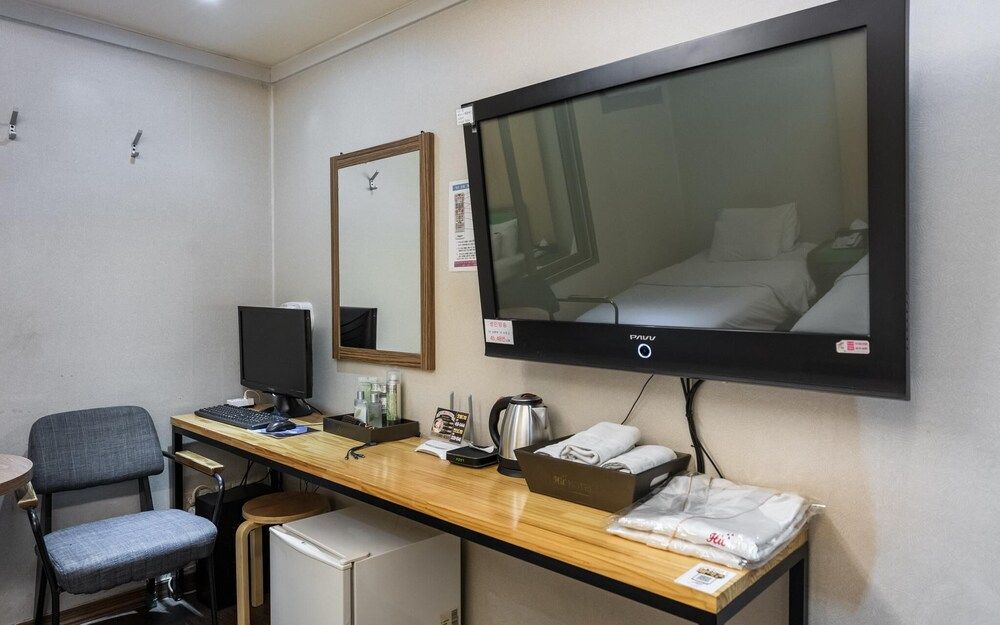 Cheonho HIT Room (Suite (Netflix viewing available)) 31