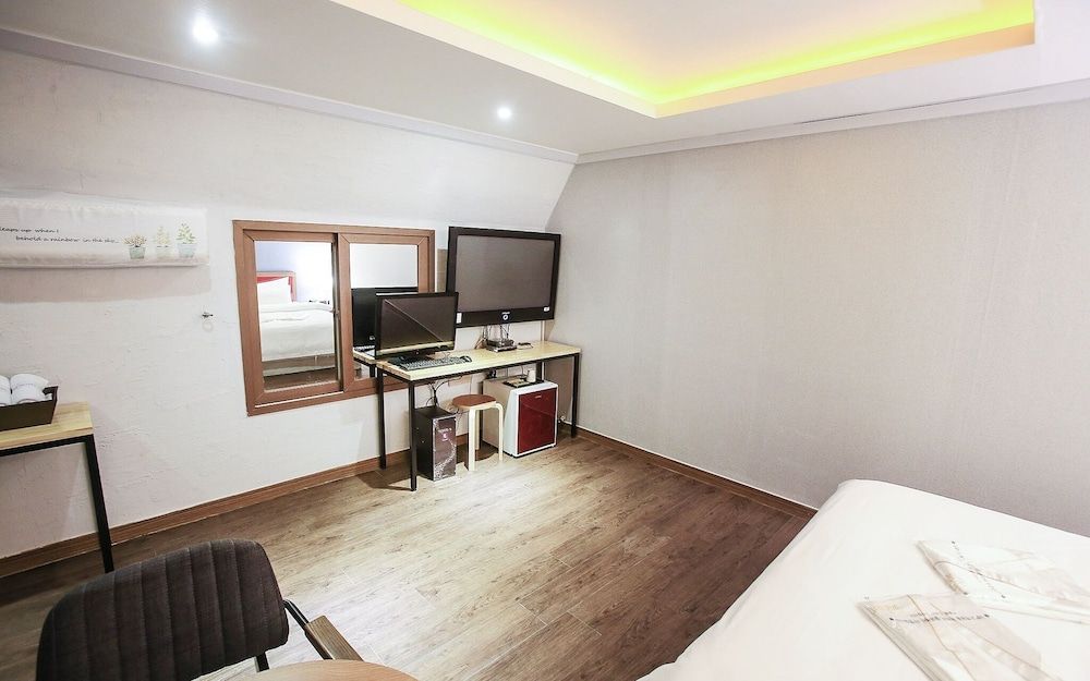 Cheonho HIT Room (Suite (Netflix viewing available)) 17