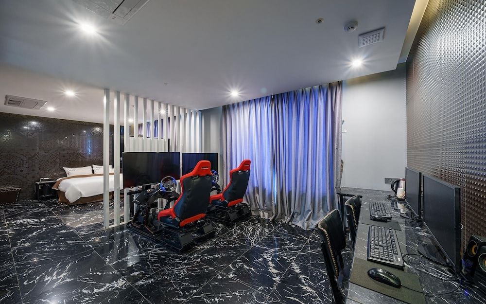 Konkuk University Boutique Nine Room (FUNNY SUITE) 27