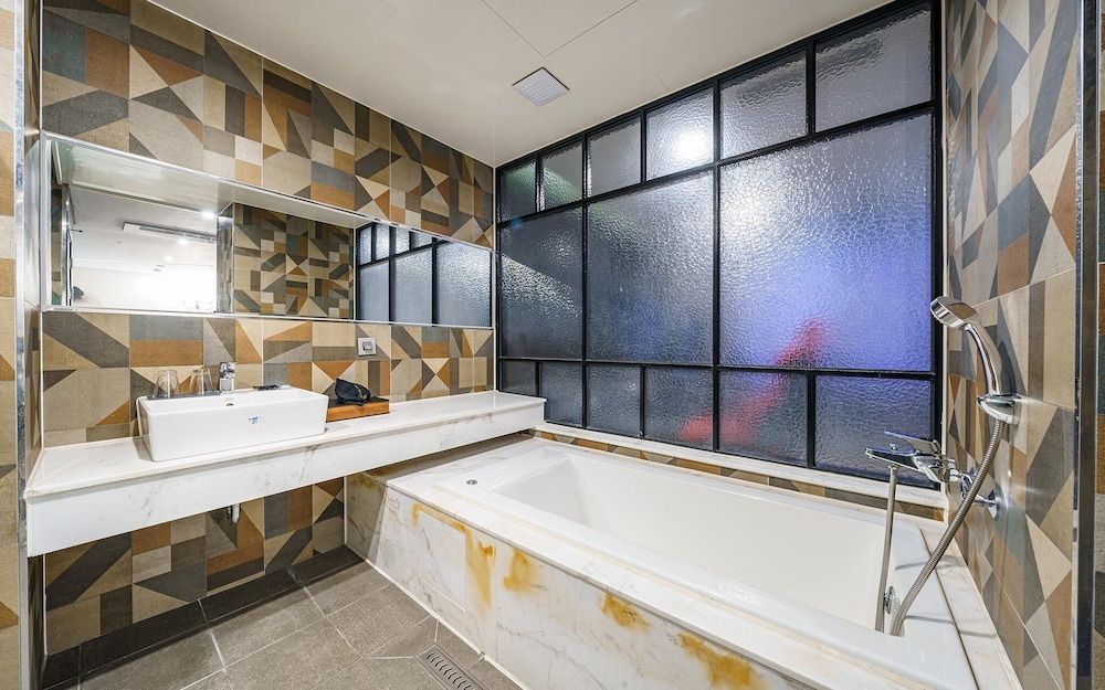 Konkuk University Boutique Nine Room (FUNNY SUITE) 26