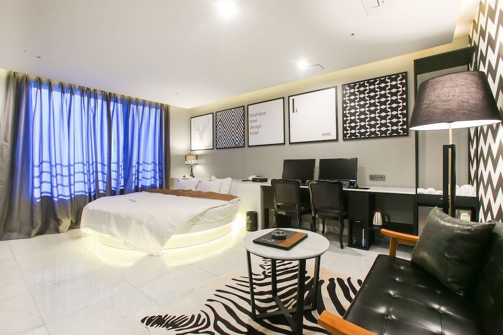 Konkuk University Boutique Nine Room (FUNNY SUITE) 3