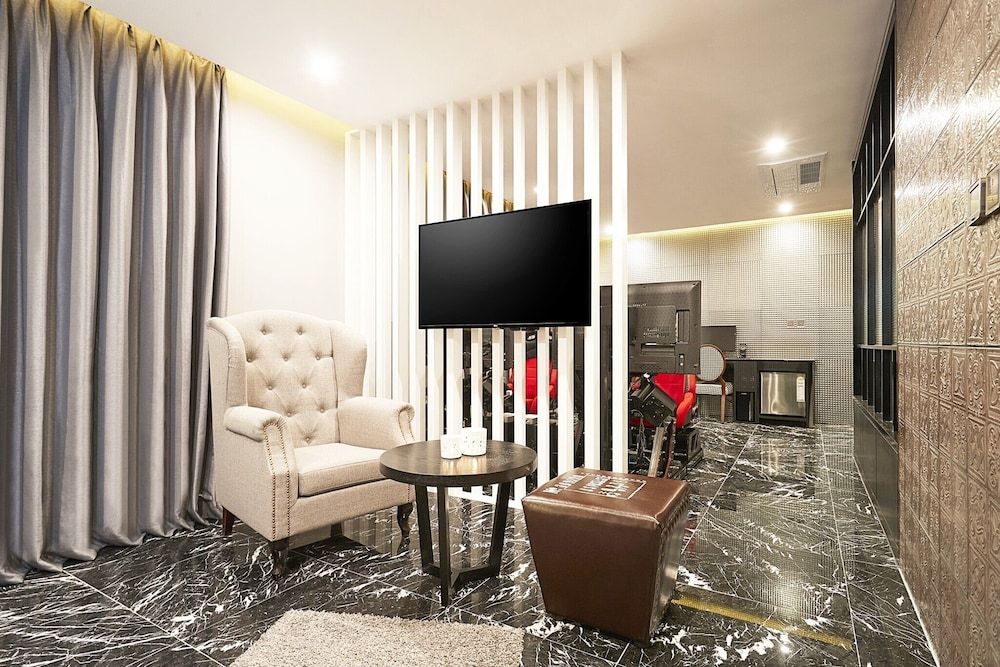 Konkuk University Boutique Nine Room (FUNNY SUITE) 17