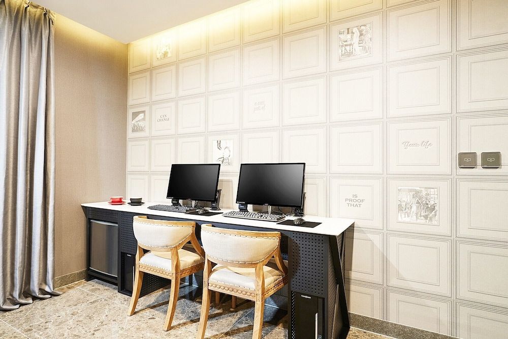 Konkuk University Boutique Nine Room (FUNNY SUITE) 21