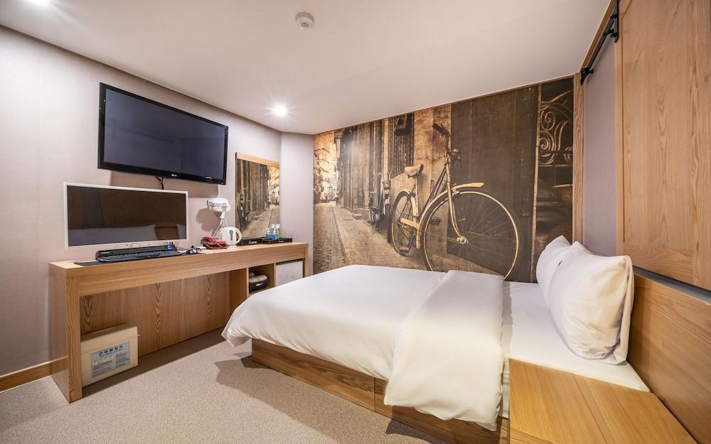 undefined Gil-dong TOP 9