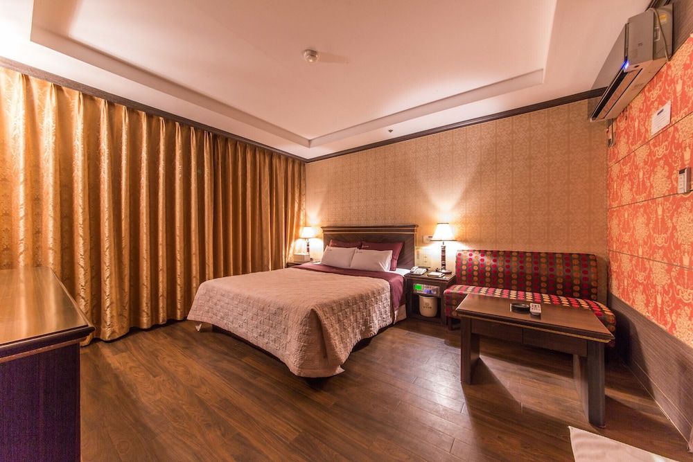 undefined Hapjeong Namgyung Hotel 8