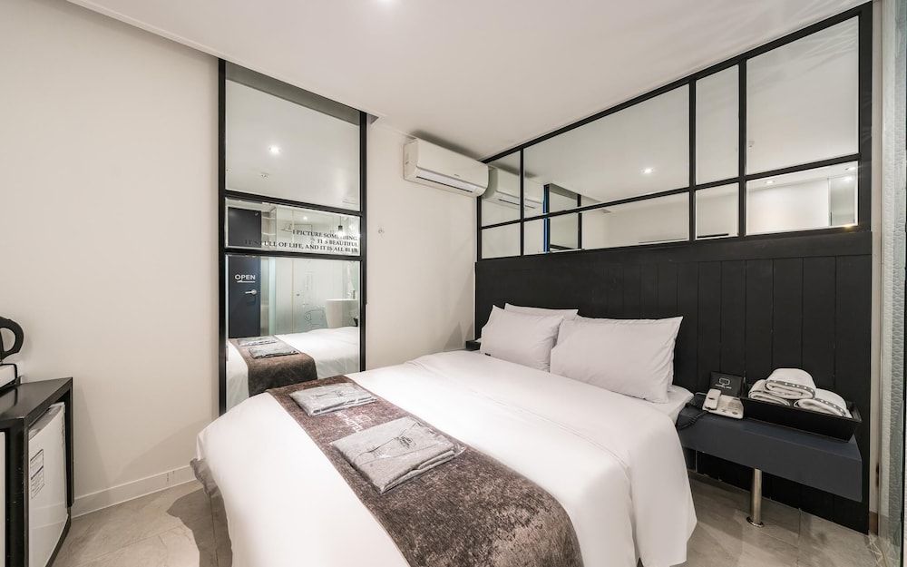 undefined Jongno IMT 9