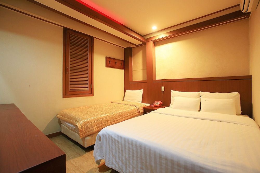 Sincheon Plus Room (Twin (no PC support))