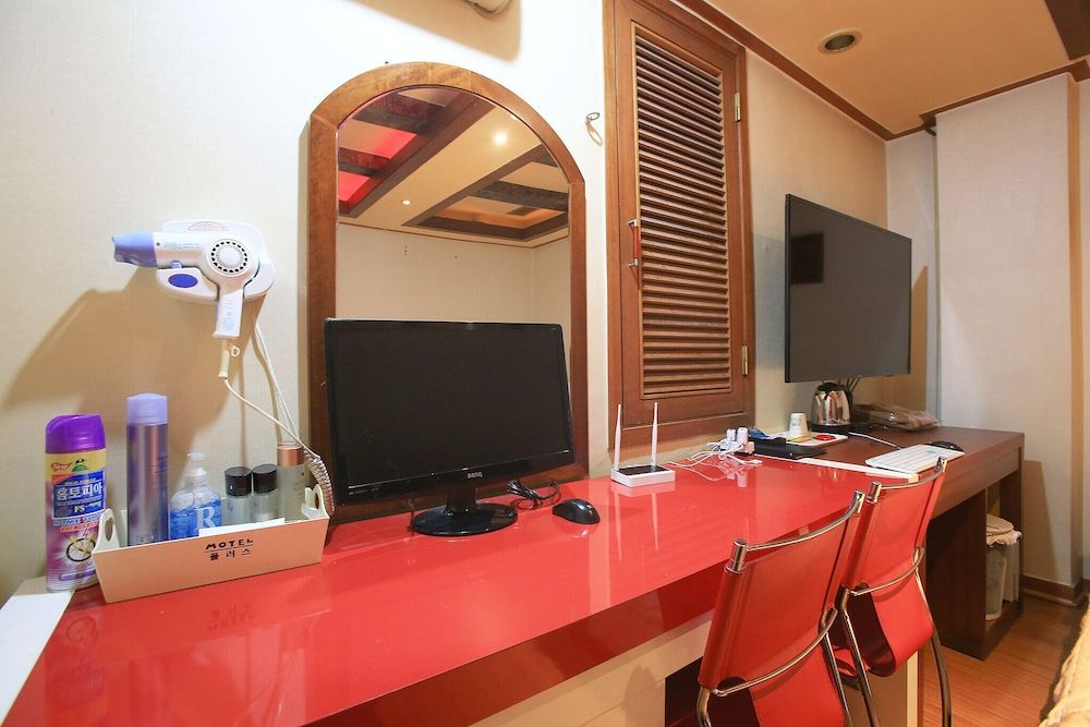 Sincheon Plus Room (Twin (no PC support)) 18