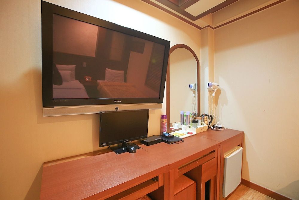 Sincheon Plus Room (Twin (no PC support)) 8