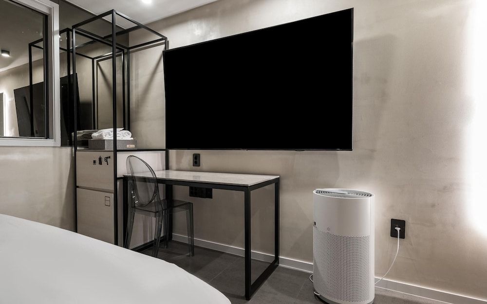 Seocho JS Hotel Room (TERRACE (Rinaldi bed in Italy 75-inch) 5