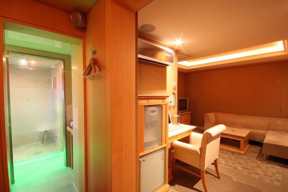 Sangbong May Room (Royal Suite) 4