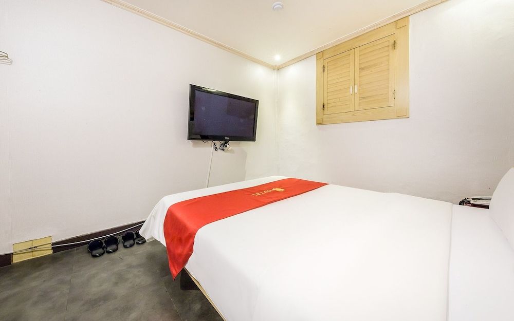 undefined Taereung S 2