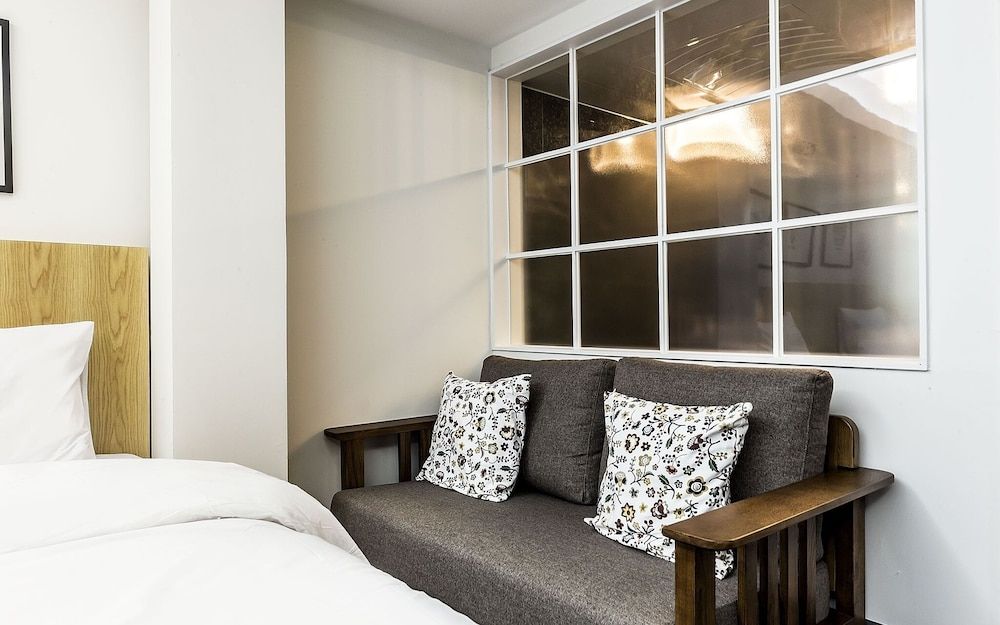 Nonhyeon Waltz Room (Semi-special room (twin)) 6