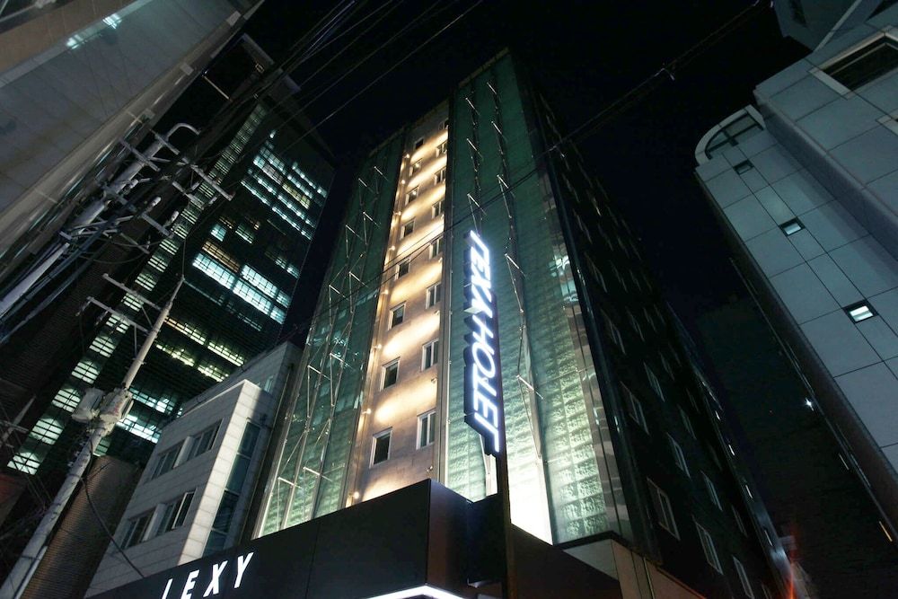 undefined Gangnam Lexy