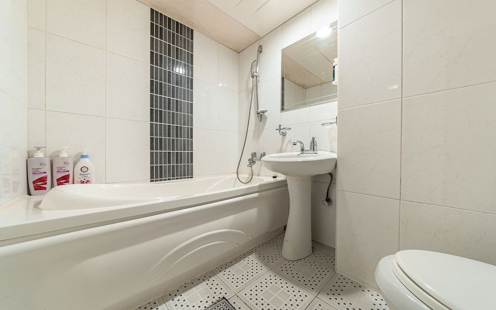 Oryu Bon Motel Room (Semi-Special Room) 10