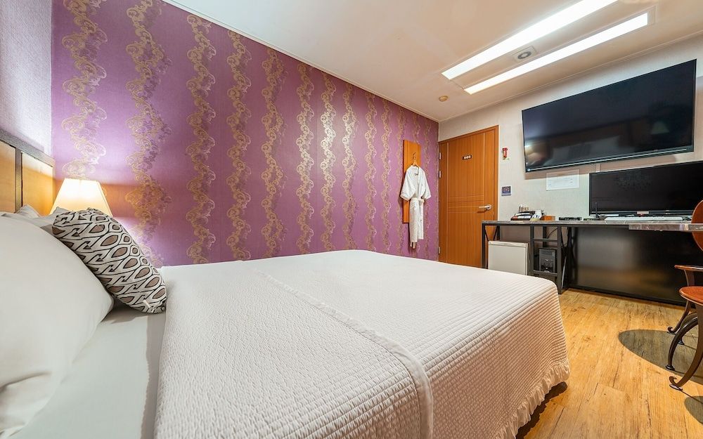 undefined Oryu Bon Motel 9