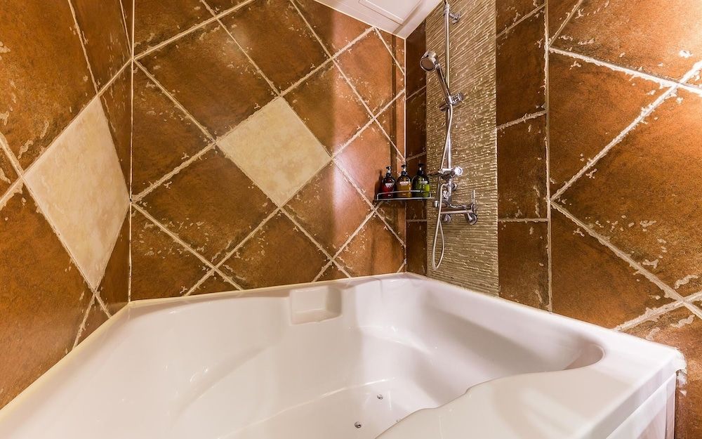 undefined Yeongdeungpo Hotel Home 10