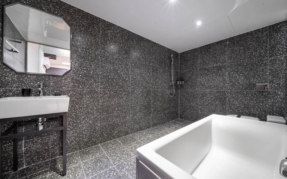 undefined Bulgwang Noblesse 9