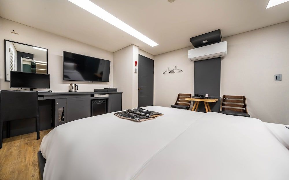 undefined Bulgwang Noblesse 7