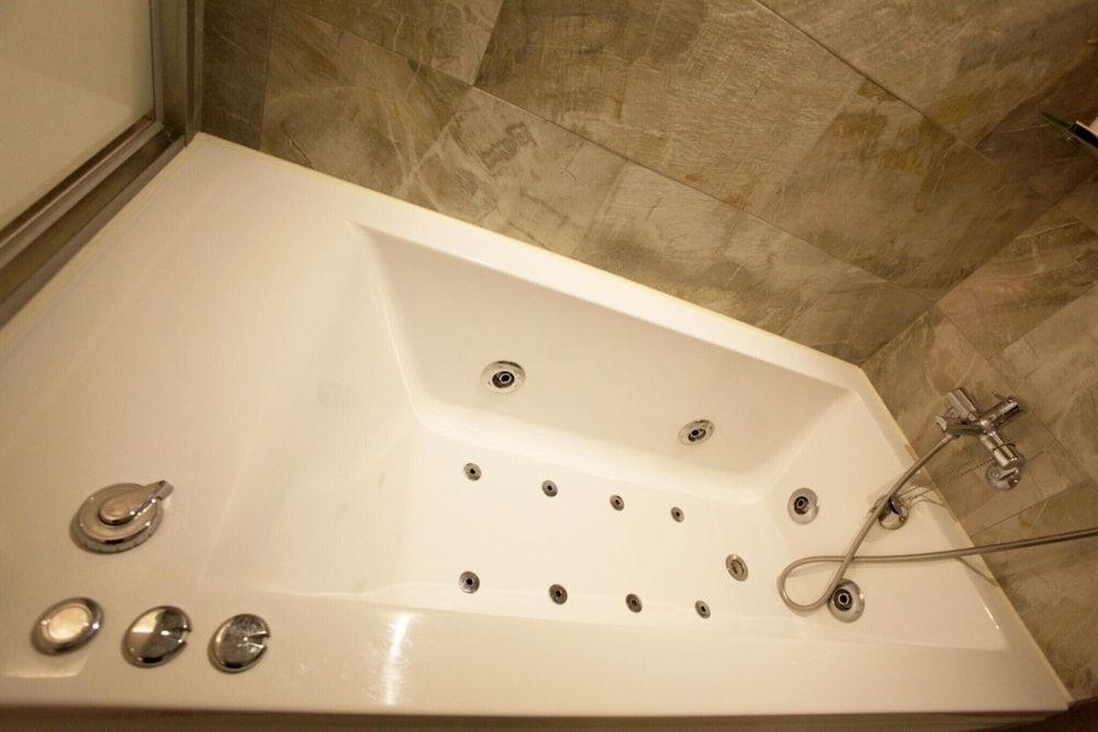 Seoul National University Station Dam Room (Semi-Special Room) 6