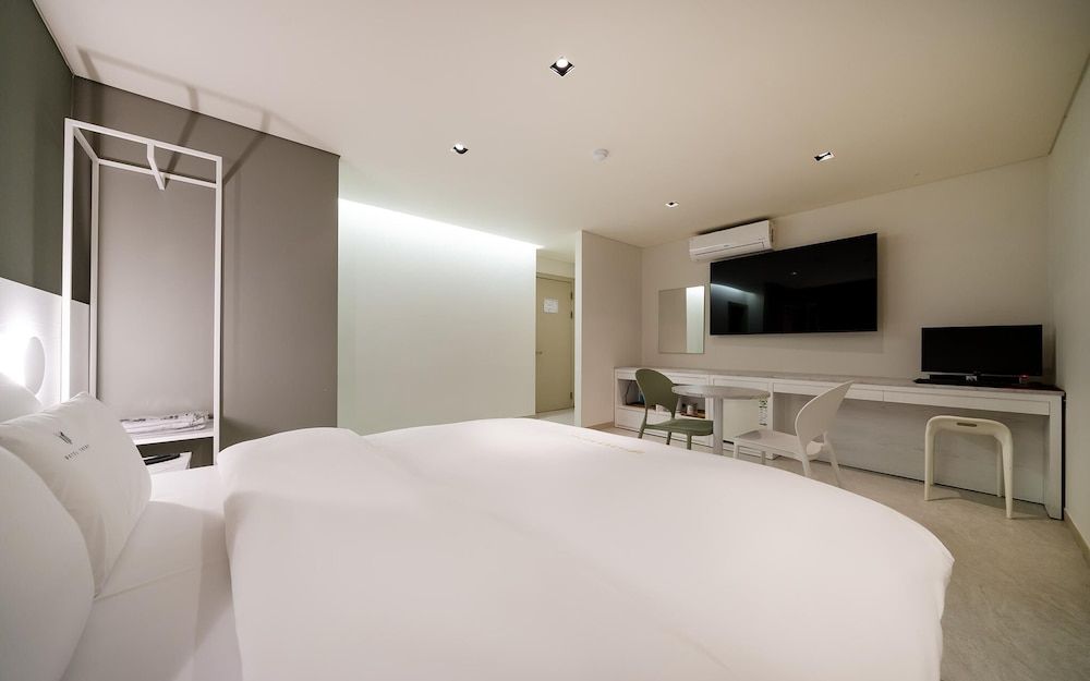 Sangbong Thema Room (Premium Randomly Assigned 2 (65-inch ) 3