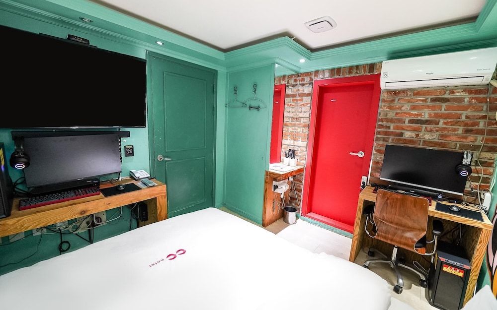 undefined Yeongdeungpo CC 8