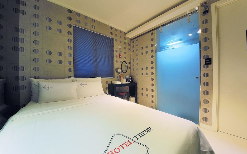 undefined Konkun University Theme 5