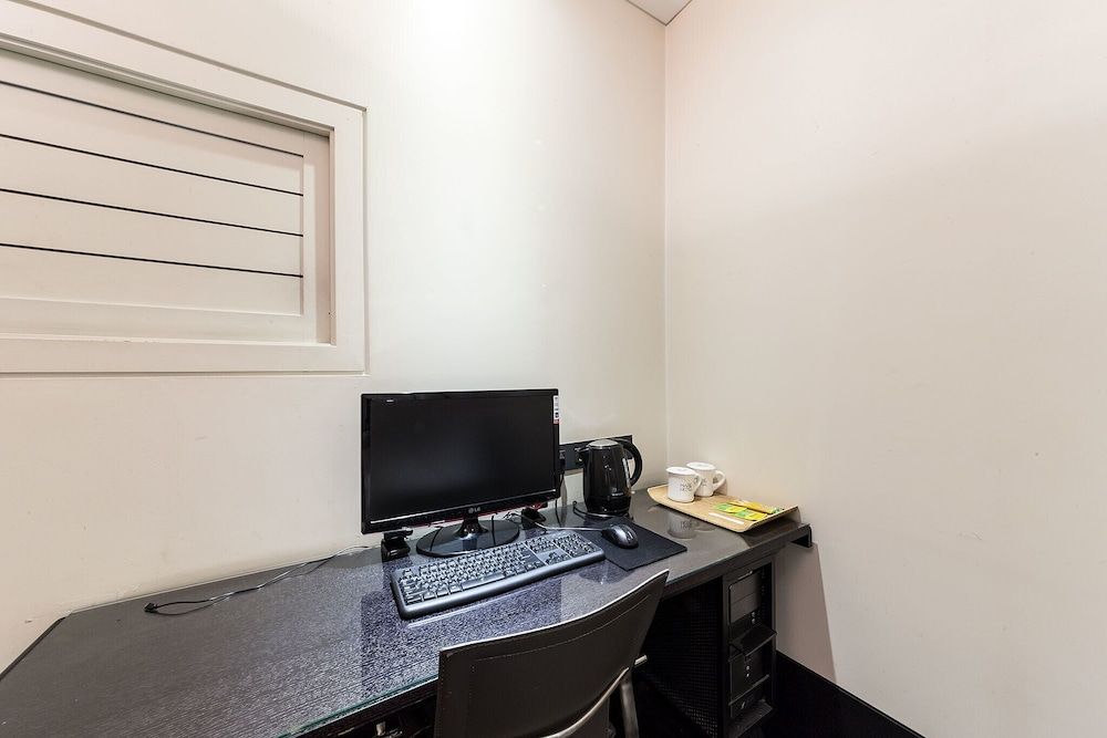 Gasan Marie Hotel Room (Standard room (Netflix Available)) 22