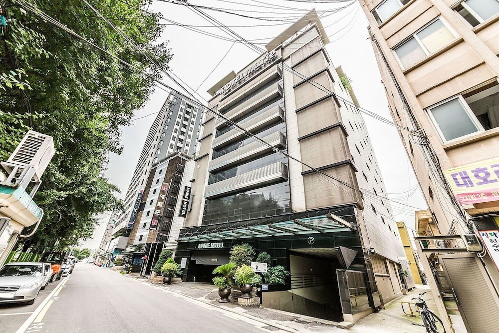 undefined Gasan Marie Hotel 3